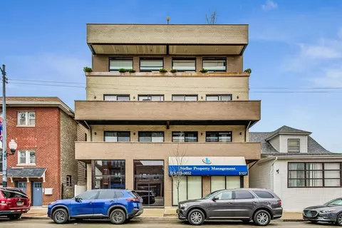 5107 N Western Ave #3S, Chicago, IL 60625