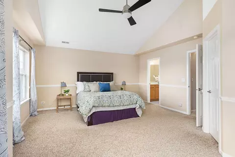 Bedroom - 1253 Tamarack Dr, Bartlett, IL 60103 photo 1 of 3