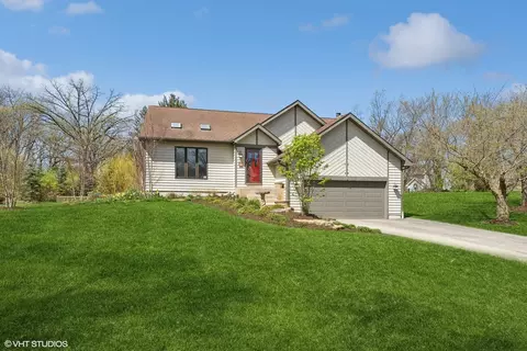 21022 N 20th St, Barrington, IL 60010