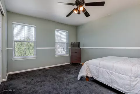 Bedroom - 25227 Knoll Rd, Plainfield, IL 60544 photo 6 of 10
