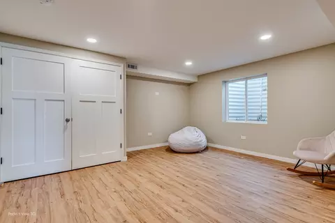 Bedroom - 25227 Knoll Rd, Plainfield, IL 60544 photo 10 of 10