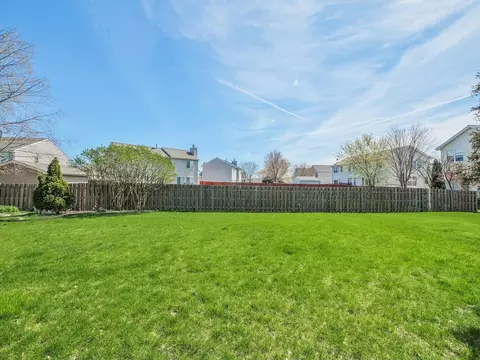 Exterior - 32507 Millstone Cir, Lakemoor, IL 60051 photo 7 of 7