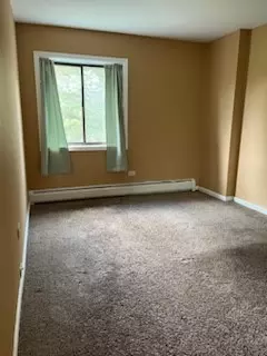 Bedroom - 214 E Bailey Rd #M, Naperville, IL 60565 photo 1 of 1
