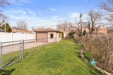4243 Maple Ave, Brookfield, IL 60513 photo 15