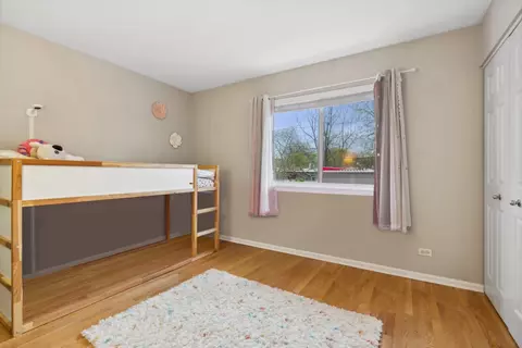 Bedroom - 5212 S Berkeley Ave, Chicago, IL 60615 photo 3 of 5