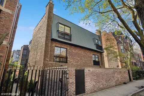 2026 N Cleveland Ave #B, Chicago, IL 60614