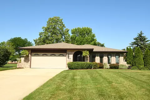 18742 Spring Creek St, New Lenox, IL 60451