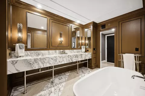Bath - 180 E Pearson St #3607, Chicago, IL 60611 photo 4 of 7