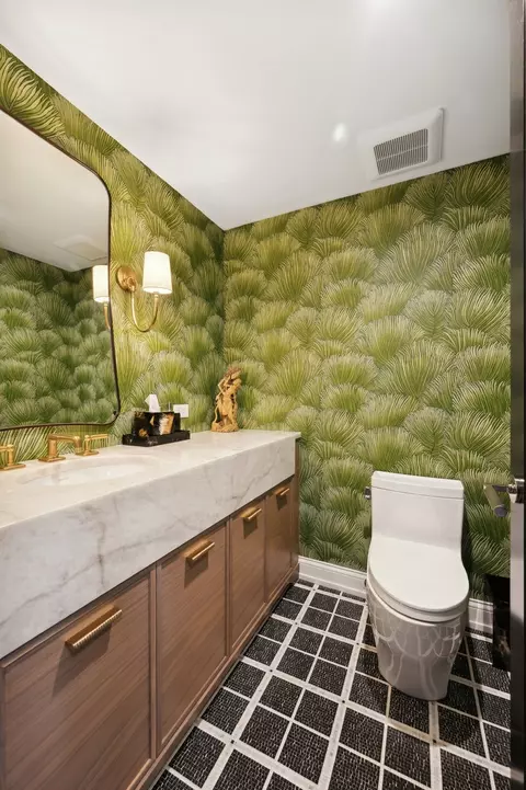 Bath - 180 E Pearson St #3607, Chicago, IL 60611 photo 7 of 7