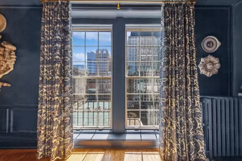 Dining - 210 E Pearson St #15A, Chicago, IL 60611 photo 1 of 4