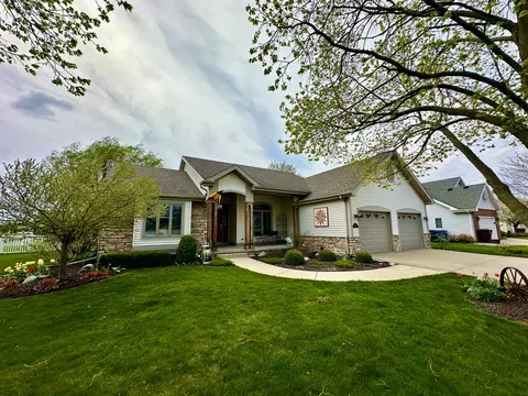 361 Cardinal Dr, Manteno, IL 60950