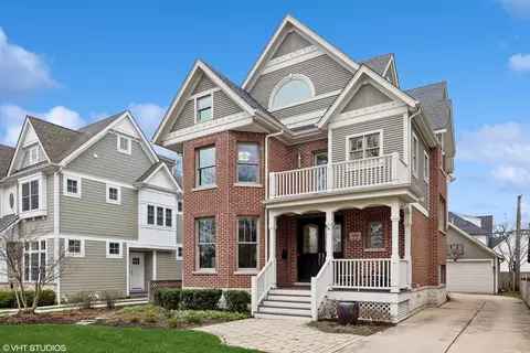 3933 Grand Ave, Western Springs, IL 60558