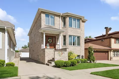 2407 N 79th Ave, Elmwood Park, IL 60707