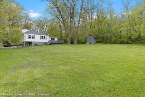 Exterior - 117 Blackhawk Trl, Algonquin, IL 60102 photo 6 of 7