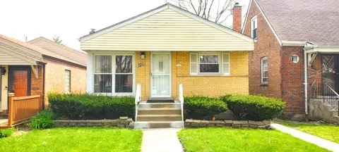 14429 S Lowe Ave, Riverdale, IL 60827