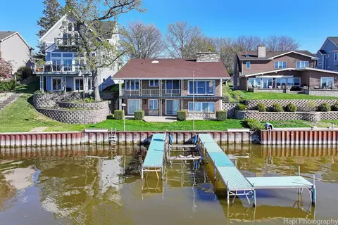 25382 W Columbia Bay Dr, Lake Villa, IL 60046