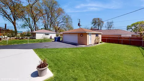 Exterior - 1137 Richard Ave, Berkeley, IL 60163 photo 10 of 10