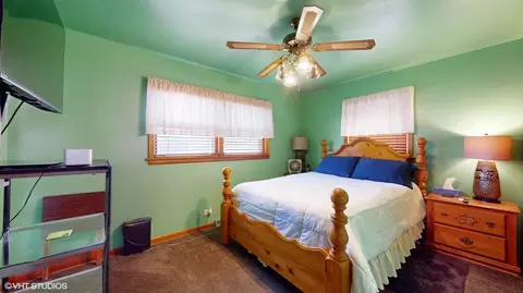 Bedroom - 1137 Richard Ave, Berkeley, IL 60163 photo 6 of 7