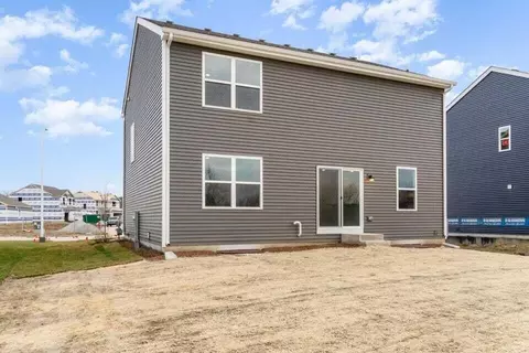 Exterior - 437 Bricker St, Hebron, IN 46341 photo 3 of 4