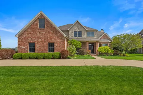 1712 Mullikin Dr, Champaign, IL 61822