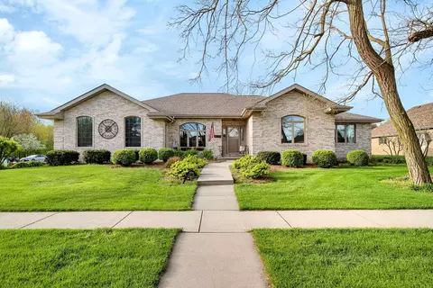 Exterior - 1890 Erin Ln, Morris, IL 60450 photo 12 of 12