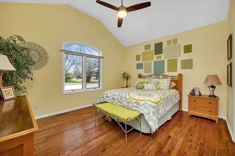 Bedroom - 1890 Erin Ln, Morris, IL 60450 photo 3 of 5