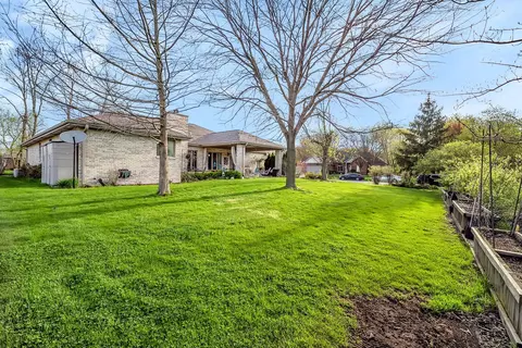 Exterior - 1890 Erin Ln, Morris, IL 60450 photo 5 of 12