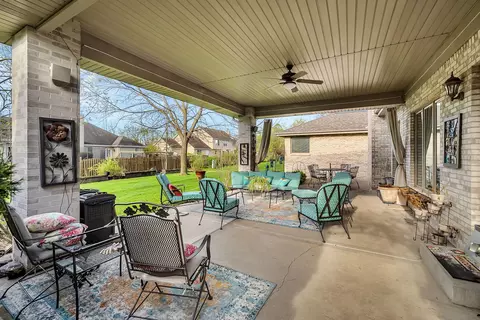 Exterior - 1890 Erin Ln, Morris, IL 60450 photo 3 of 12
