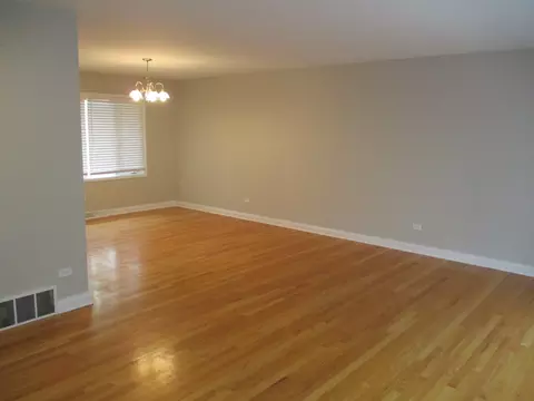 6428 Cedar Rd, Oak Forest, IL 60452 photo 3