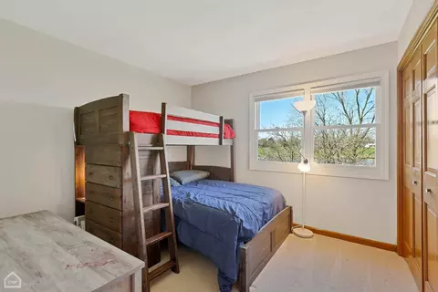 Bedroom - 864 Kingston Ln, Bartlett, IL 60103 photo 4 of 6