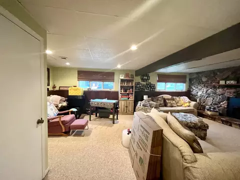Bedroom - 1015 28th St, Peru, IL 61354 photo 1 of 4