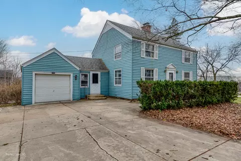 4743 Winchester Ave, Lisle, IL 60532