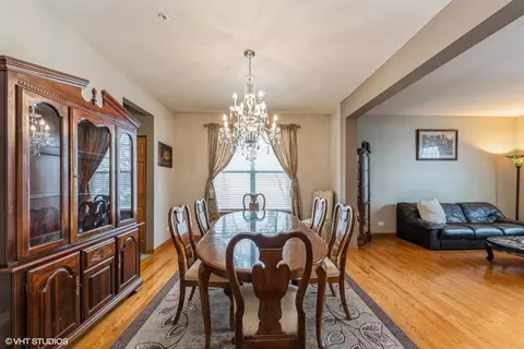 Dining - 5775 River Birch Dr, Hoffman Estates, IL 60192 photo 2 of 3