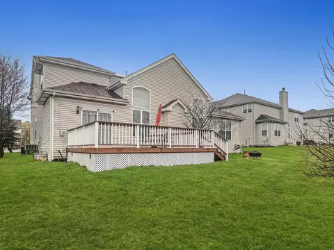 Exterior - 5775 River Birch Dr, Hoffman Estates, IL 60192 photo 2 of 3