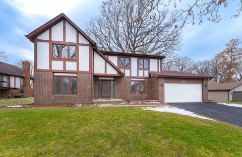 3664 Edward Dr, Crete, IL 60417