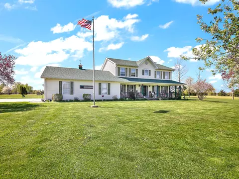 6882 Katlyn Dr, Manteno, IL 60950