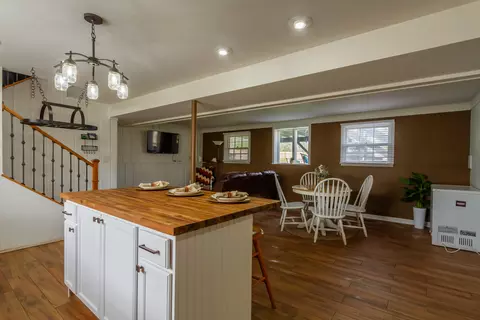 Kitchen - 106 Perth Rd, Cary, IL 60013 photo 4 of 4