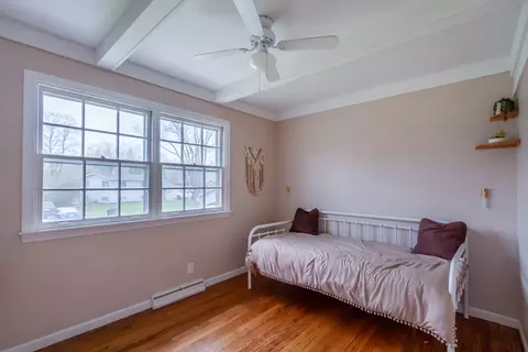 Bedroom - 106 Perth Rd, Cary, IL 60013 photo 3 of 3