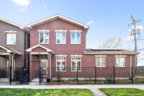 3918 S Rockwell St, Chicago, IL 60632