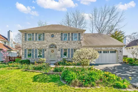 2373 Waterbury Cir, Aurora, IL 60504
