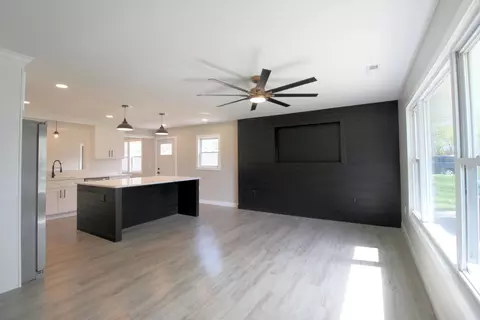 Kitchen - 1853 Greenview Ave, Kankakee, IL 60901 photo 2 of 5