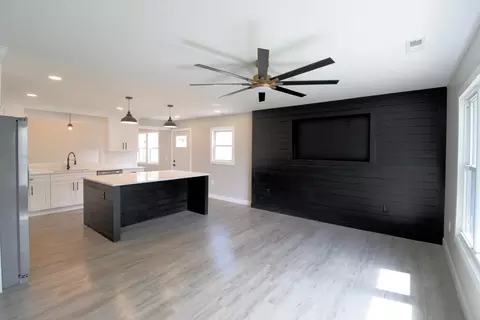 Kitchen - 1853 Greenview Ave, Kankakee, IL 60901 photo 1 of 5