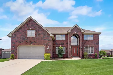 19020 Canterbury Pl, Country Club Hills, IL 60478