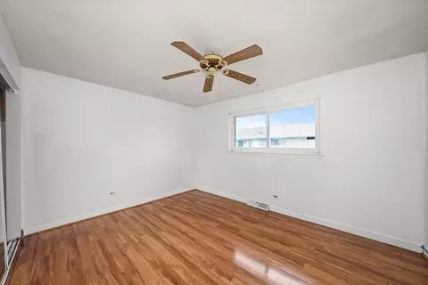 Other - 811 Valley Stream Dr #C, Wheeling, IL 60090 photo 10 of 12