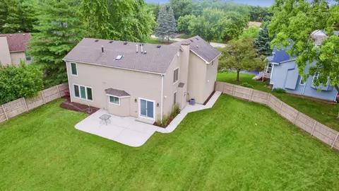 735 Cornwall Ct, Bolingbrook, IL 60440 photo 32