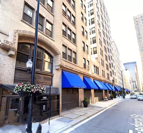 780 S Federal St #701, Chicago, IL 60605