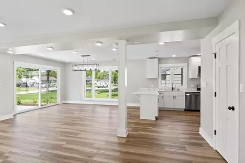 Living - 2804 Fremont St, Rolling Meadows, IL 60008 photo 1 of 2