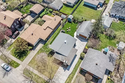Exterior - 2301 Fulle St, Rolling Meadows, IL 60008 photo 12 of 12