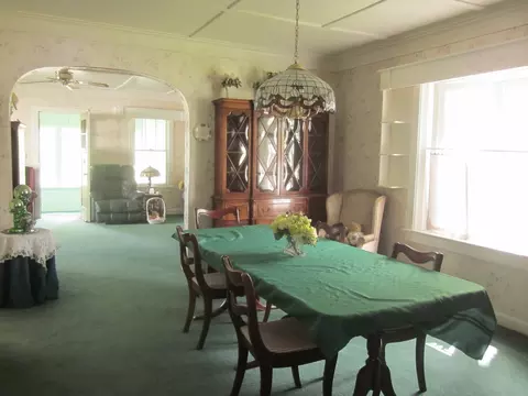 1306 W Main St, Ottawa, IL 61350 photo 8