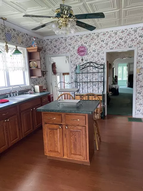 1306 W Main St, Ottawa, IL 61350 photo 11